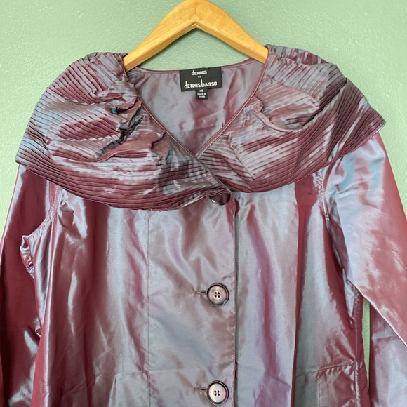 Women’s Sz XS Dennis Basso metallic portrait statement collar casual jacket top - Picture 4 of 11